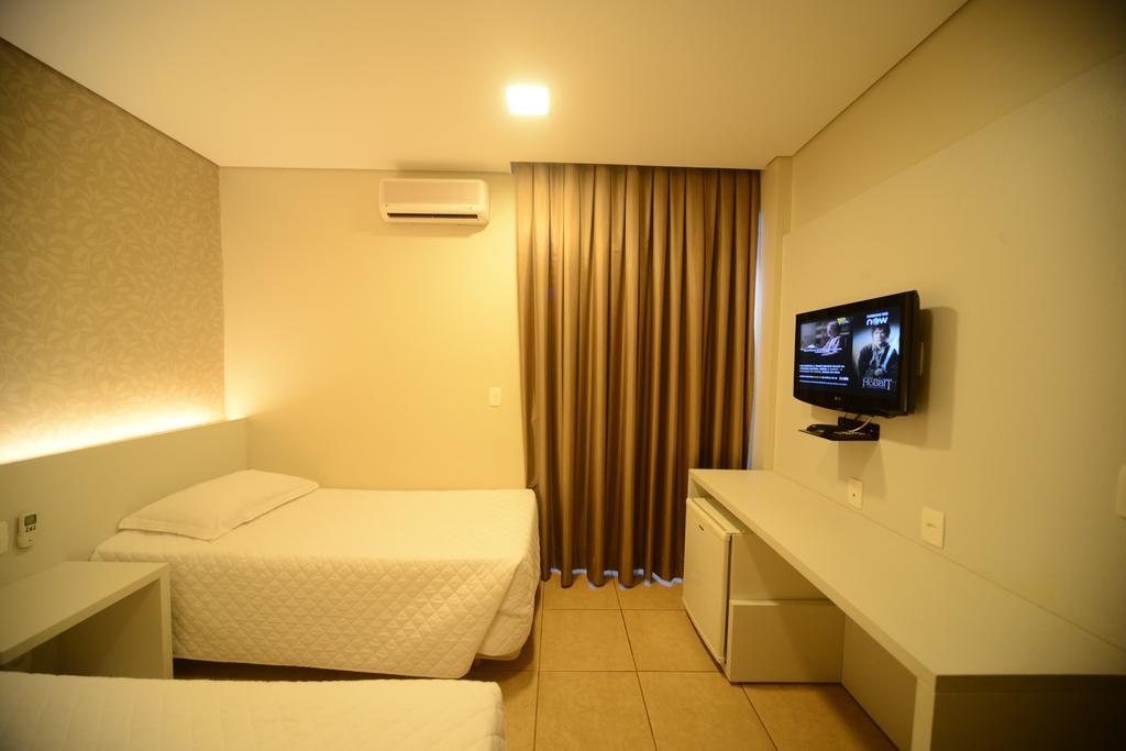 Indaia Park Hotel Campo Grande  Phòng bức ảnh